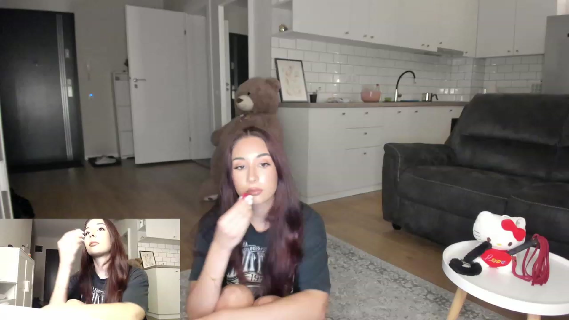 Gallery image thumbnail from WhoisCataleya's myfreecams stream on, 09/17/2023, 20:21 image 6 of 20