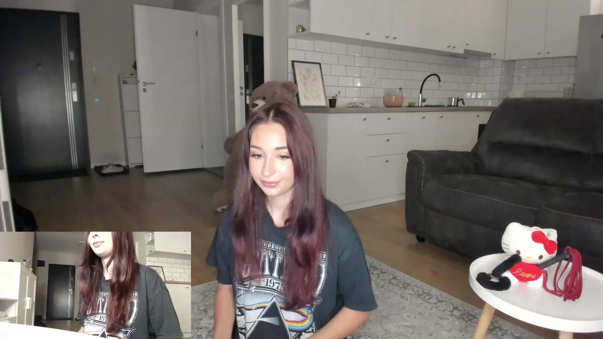 Gallery image thumbnail from WhoisCataleya's myfreecams stream on, 09/17/2023, 20:21 image 12 of 20