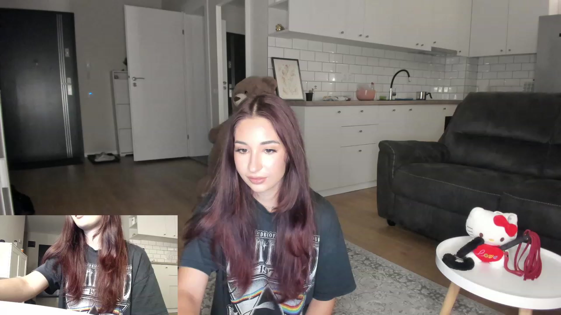 Gallery image thumbnail from WhoisCataleya's myfreecams stream on, 09/17/2023, 20:21 image 1 of 20