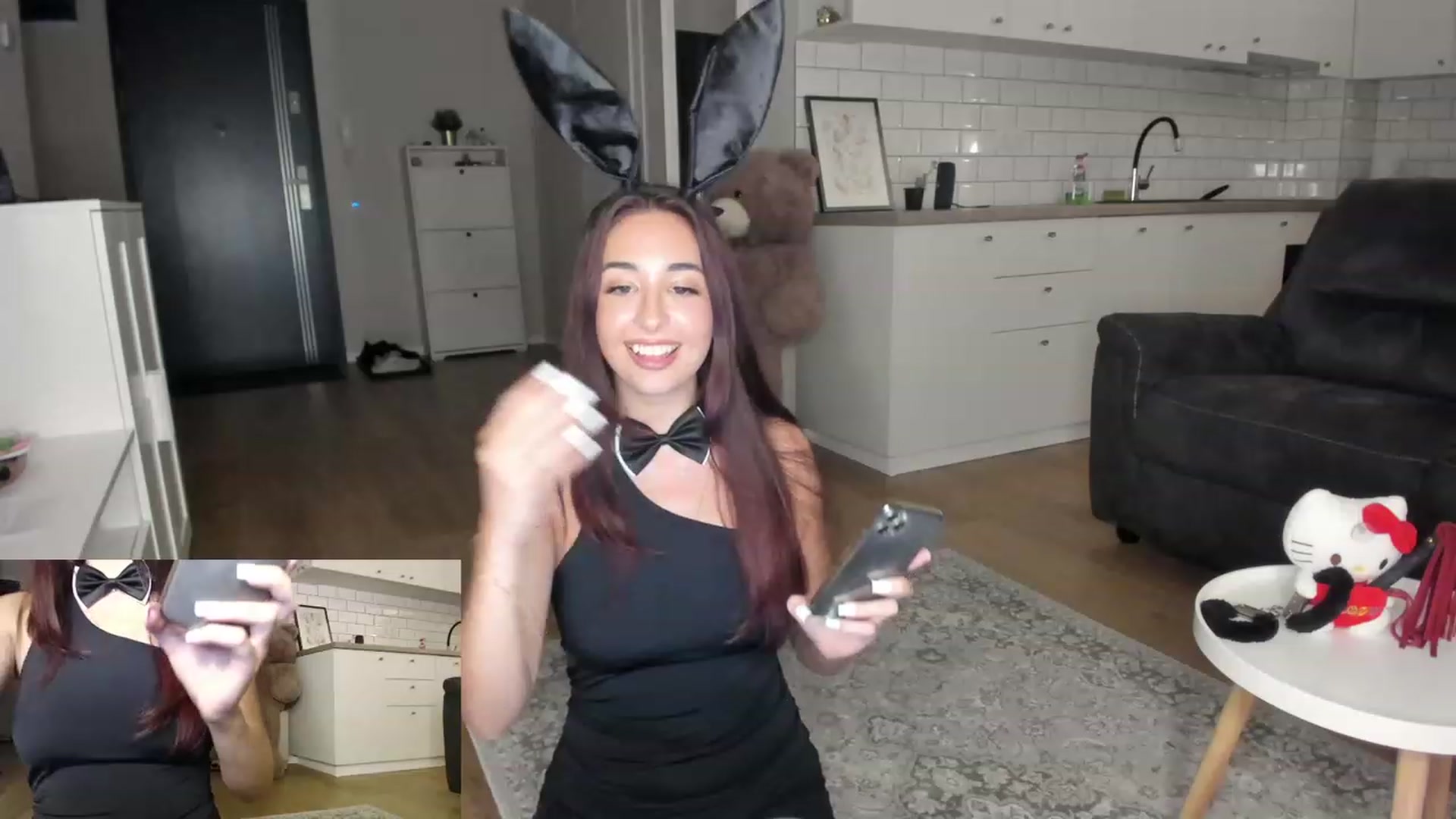 Gallery image thumbnail from WhoisCataleya's myfreecams stream on, 09/20/2023, 21:23 image 13 of 20