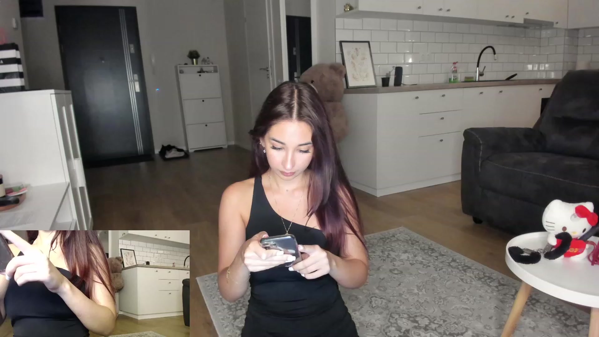 Gallery image thumbnail from WhoisCataleya's myfreecams stream on, 09/20/2023, 21:23 image 6 of 20