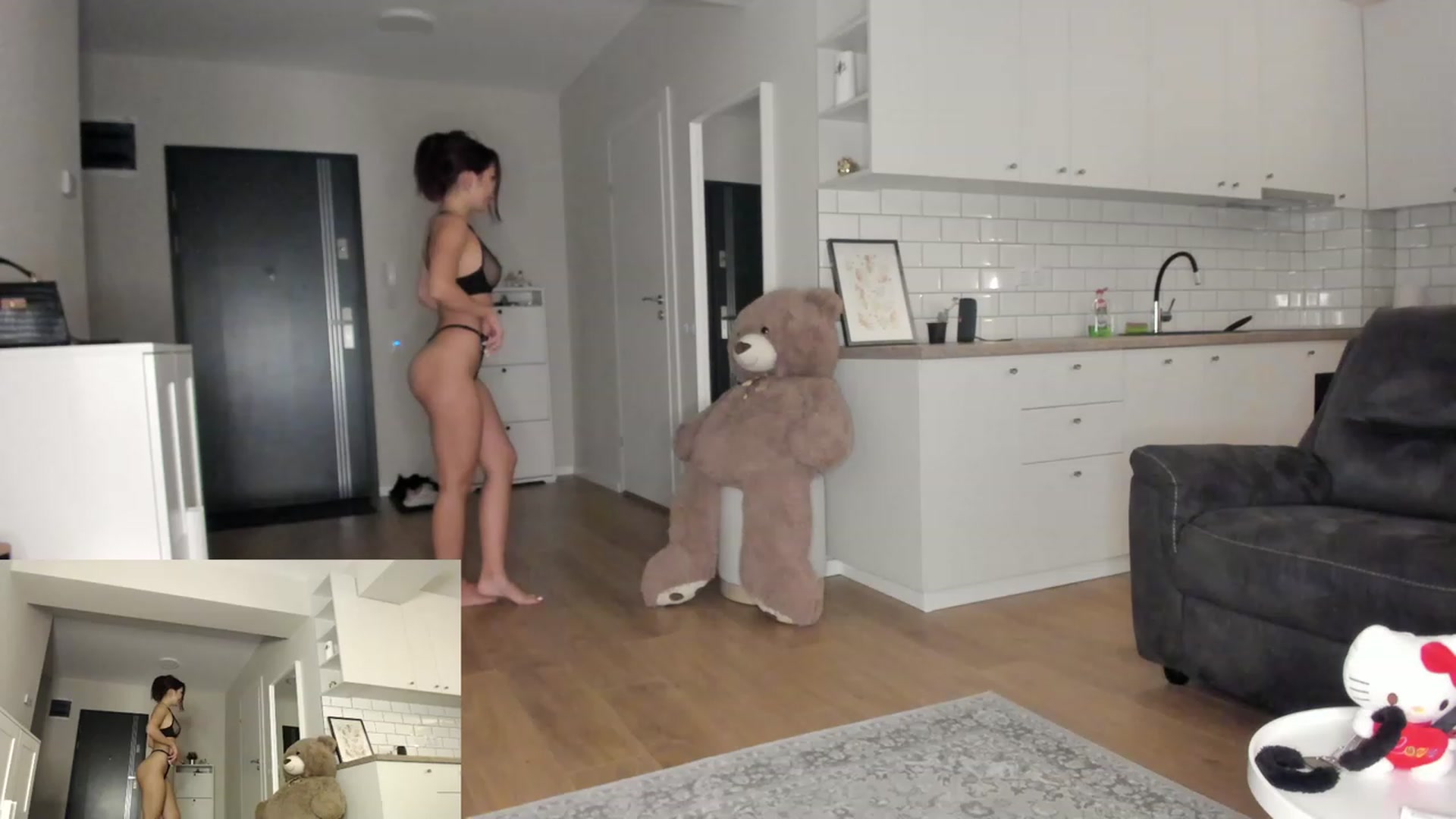 Gallery image thumbnail from WhoisCataleya's myfreecams stream on, 09/20/2023, 22:09 image 7 of 20