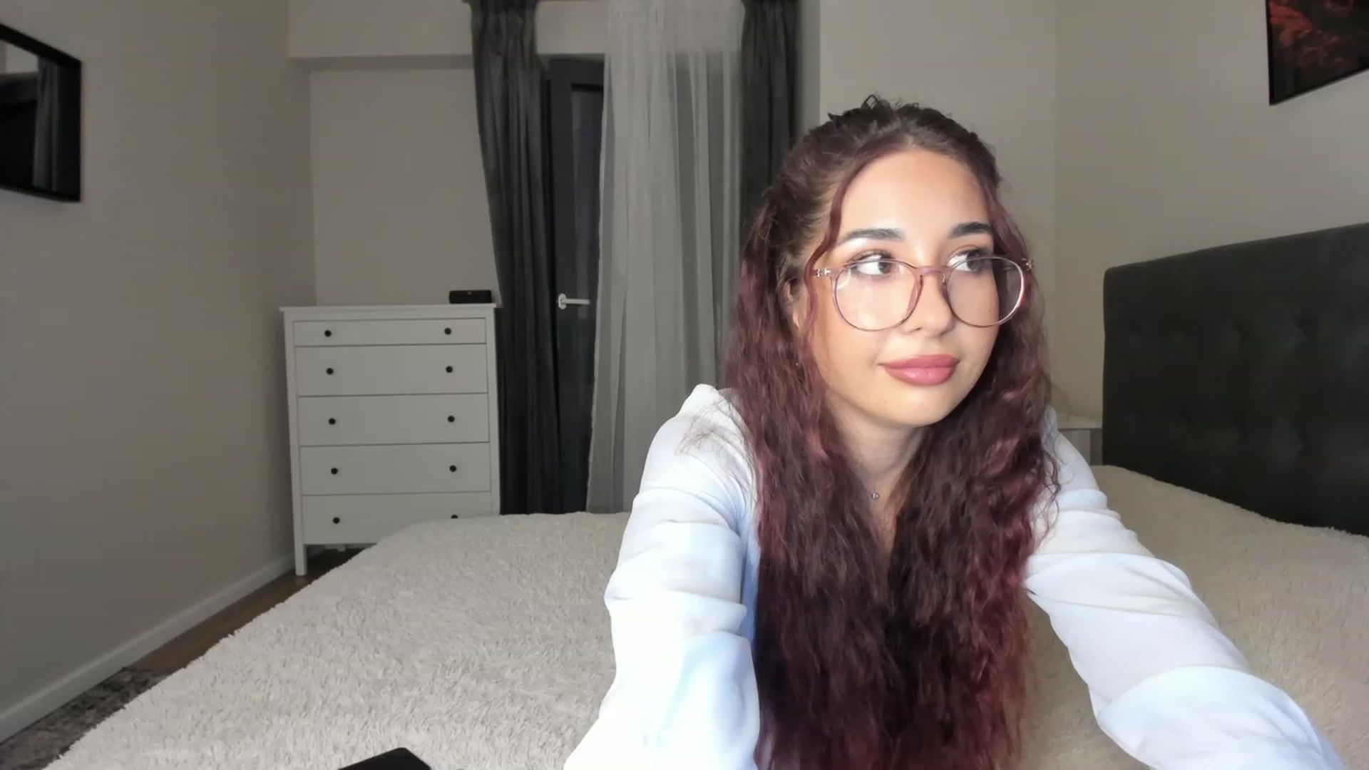 Gallery image thumbnail from WhoisCataleya's myfreecams stream on, 09/24/2023, 21:38 image 8 of 20