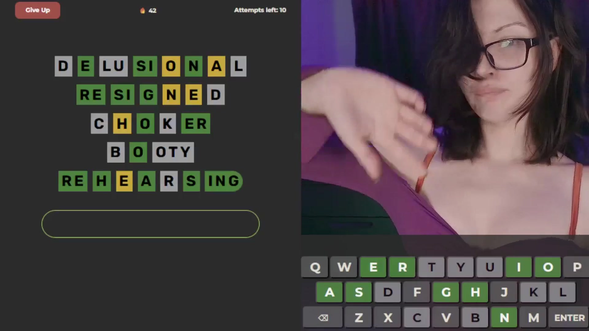 Gallery image thumbnail from WhoreDeVors's myfreecams stream on, 10/14/2025, 05:11 image 10 of 20