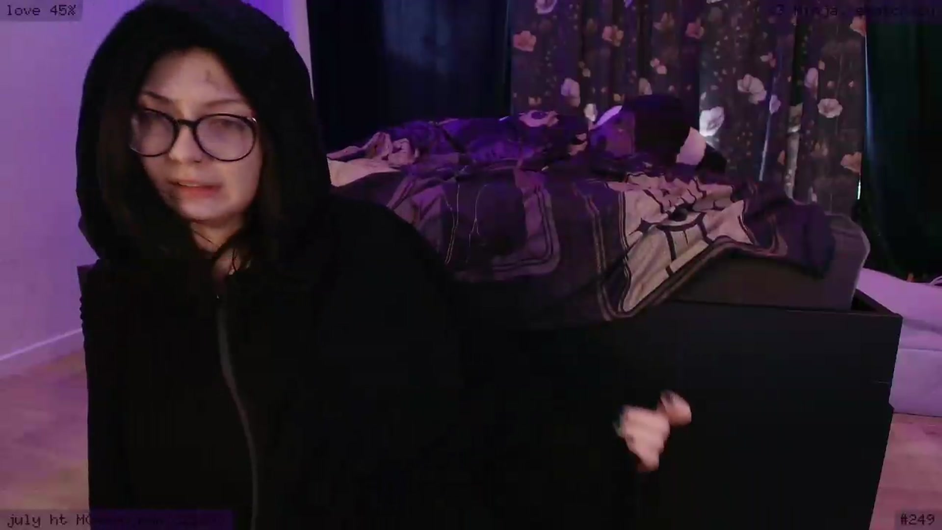 Gallery image thumbnail from WhorryPotter's myfreecams stream on, 07/21/2026, 05:24 image 6 of 20