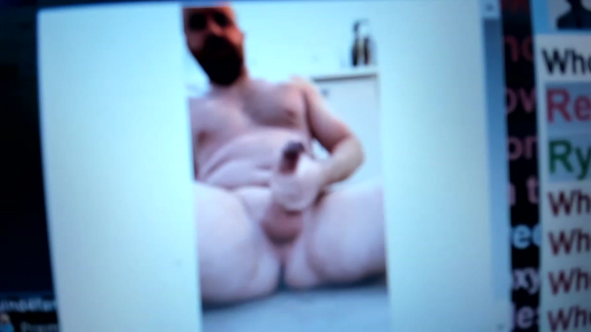 Gallery image thumbnail from WhosUrrrDaddy's myfreecams stream on, 12/29/2022, 11:35 image 9 of 20