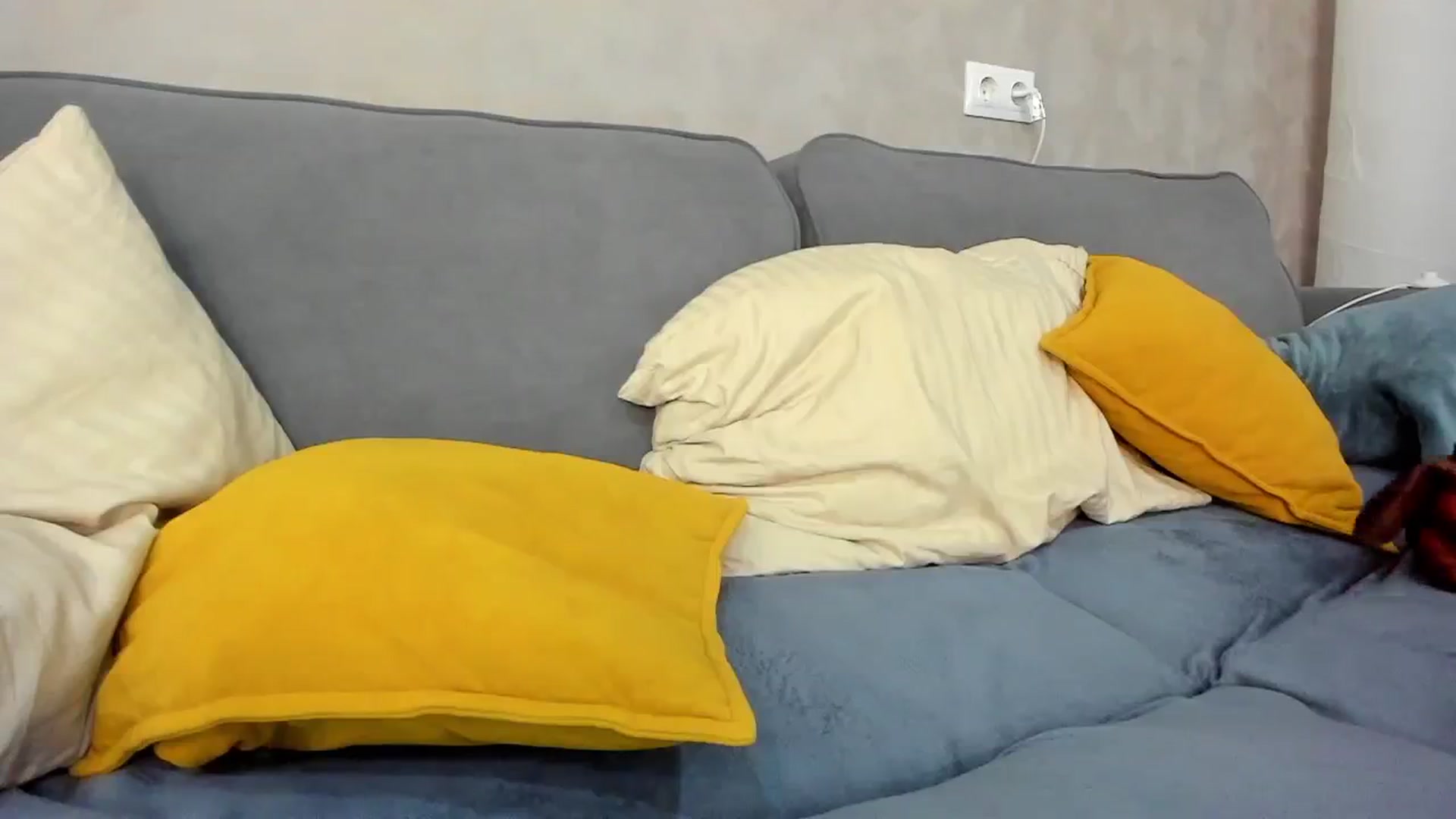 Gallery image thumbnail from WhyNotIfYes's myfreecams stream on, 05/03/2024, 08:18 image 15 of 20