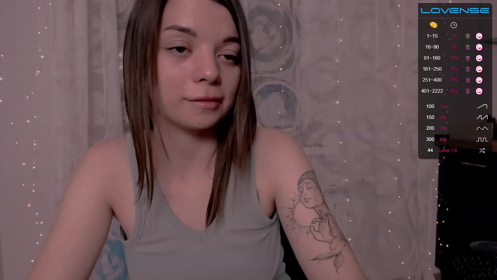 Gallery image thumbnail from WhynotKat's myfreecams stream on, 12/21/2022, 03:16 image 5 of 20