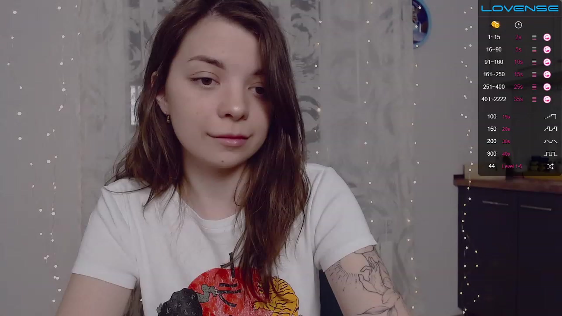 Gallery image thumbnail from WhynotKat's myfreecams stream on, 01/02/2023, 02:13 image 14 of 20