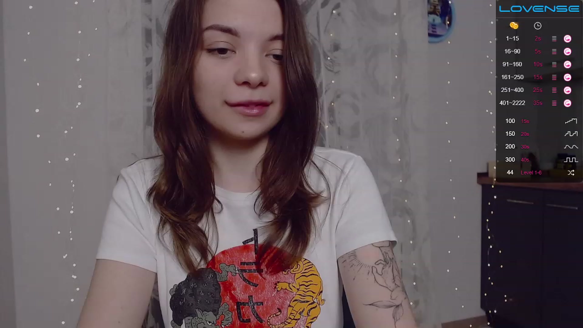 Gallery image thumbnail from WhynotKat's myfreecams stream on, 01/03/2023, 02:28 image 16 of 20