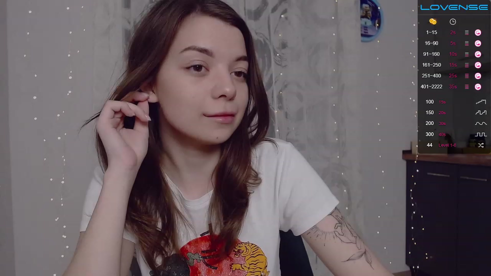Gallery image thumbnail from WhynotKat's myfreecams stream on, 01/03/2023, 02:28 image 5 of 20