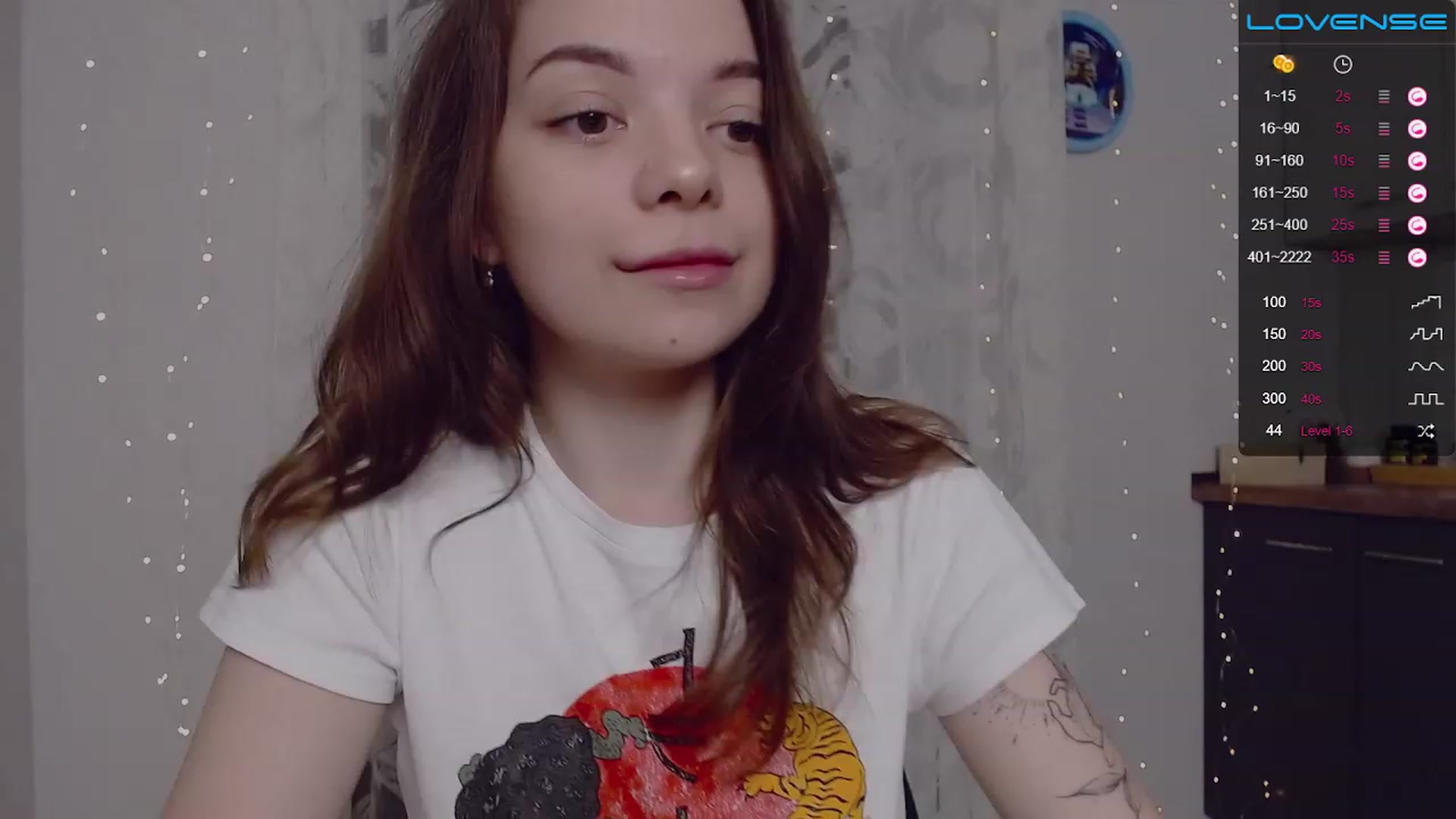 Gallery image thumbnail from WhynotKat's myfreecams stream on, 01/03/2023, 02:28 image 9 of 20