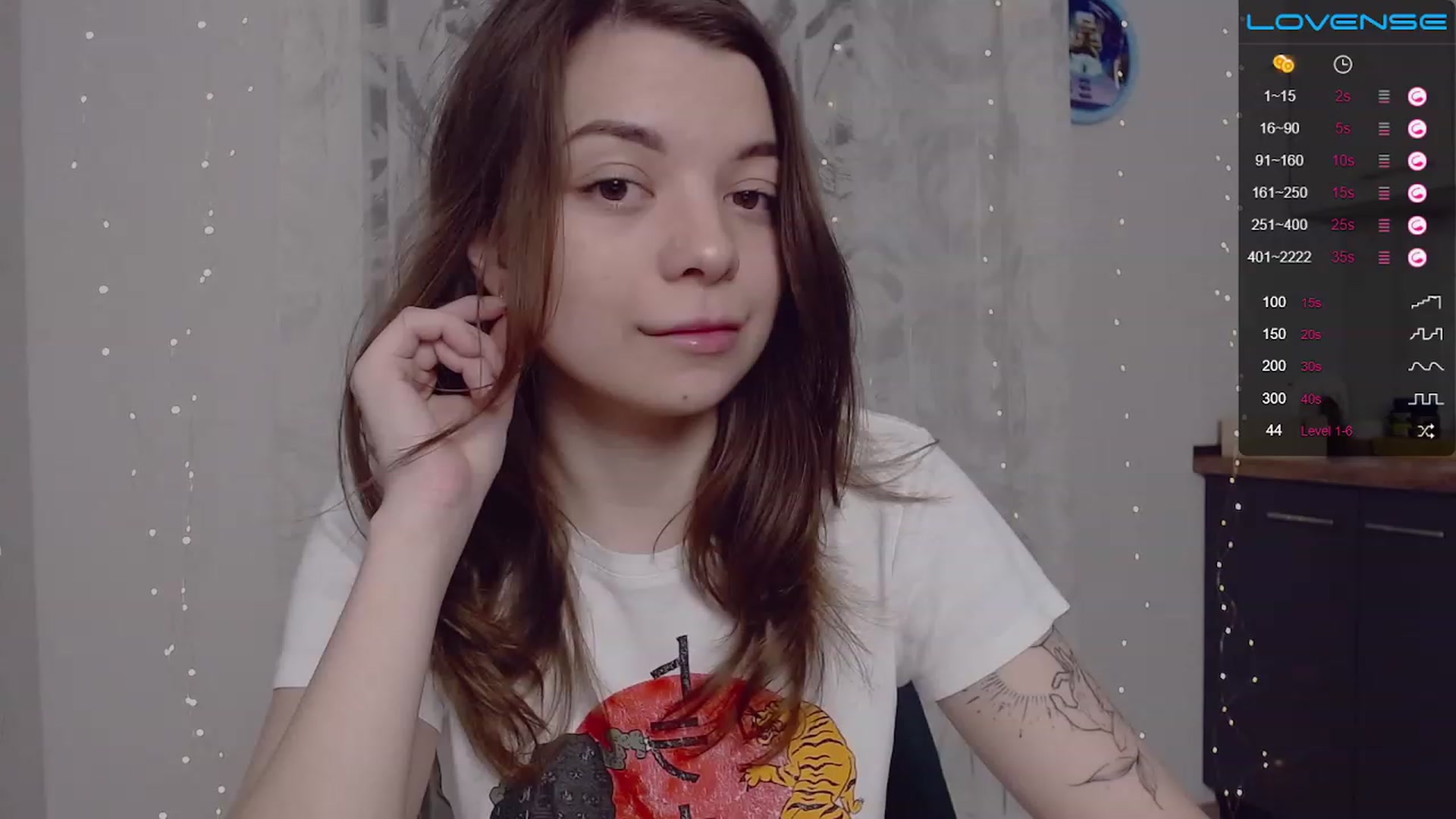Gallery image thumbnail from WhynotKat's myfreecams stream on, 01/03/2023, 02:28 image 2 of 20