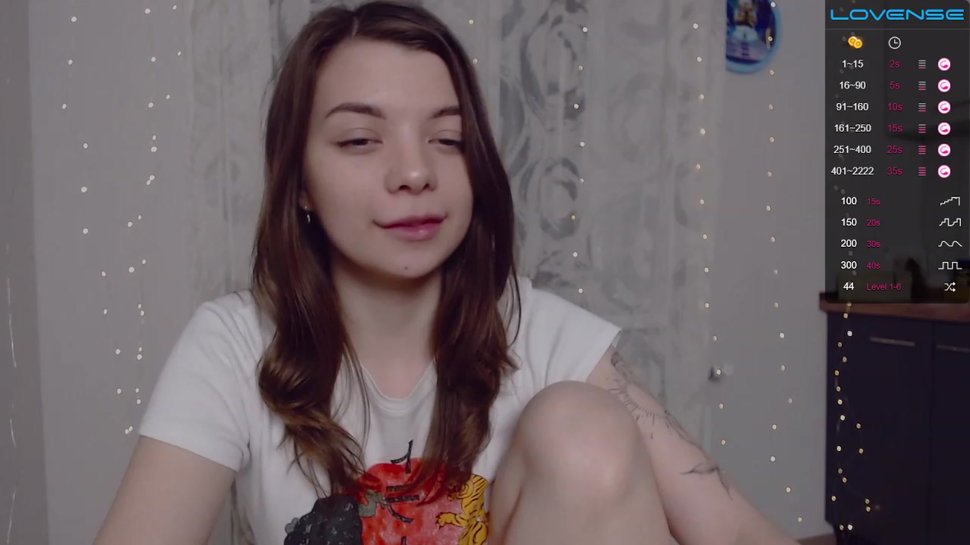 Gallery image thumbnail from WhynotKat's myfreecams stream on, 01/03/2023, 03:39 image 5 of 20