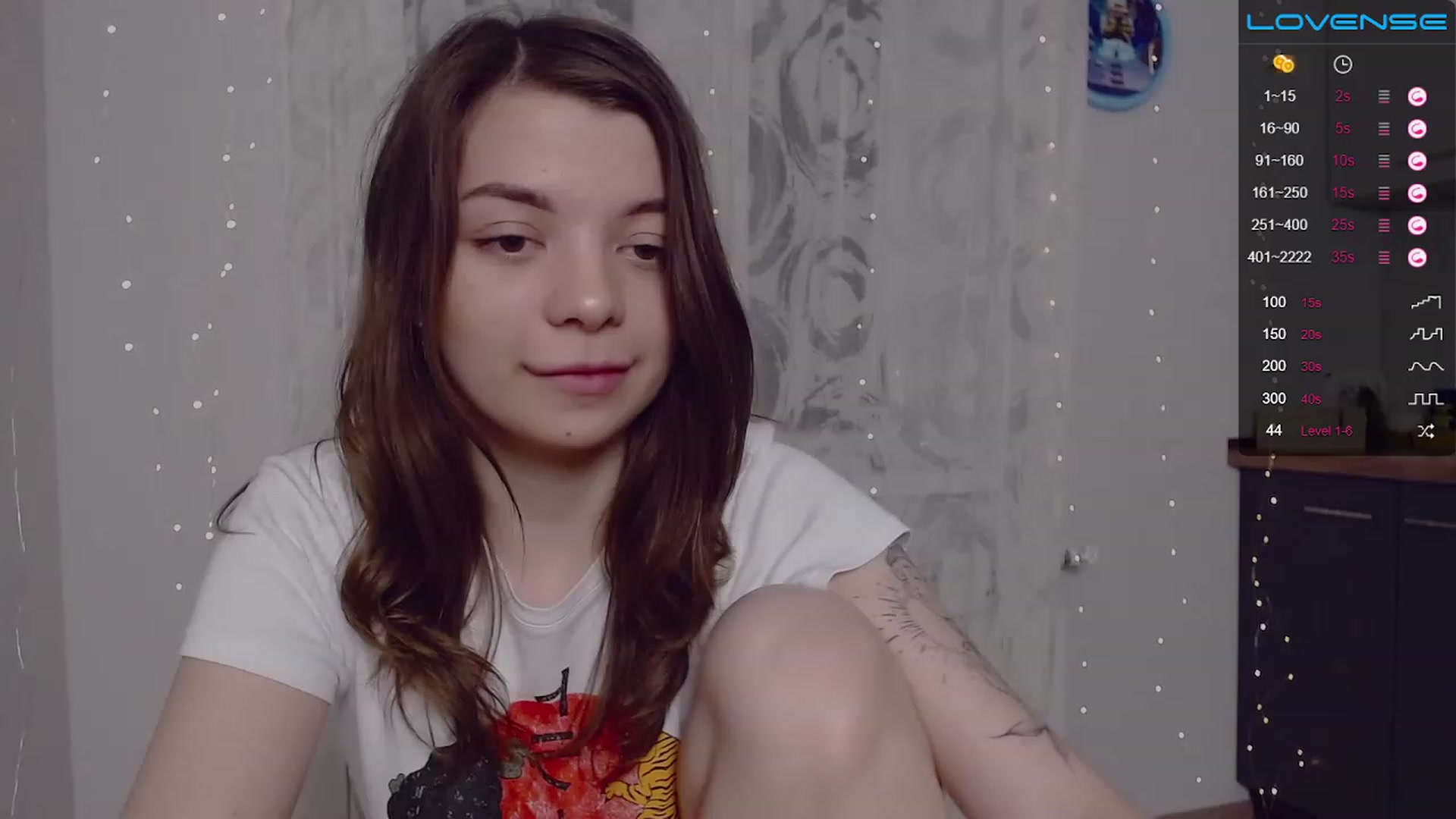 Gallery image thumbnail from WhynotKat's myfreecams stream on, 01/03/2023, 03:39 image 3 of 20