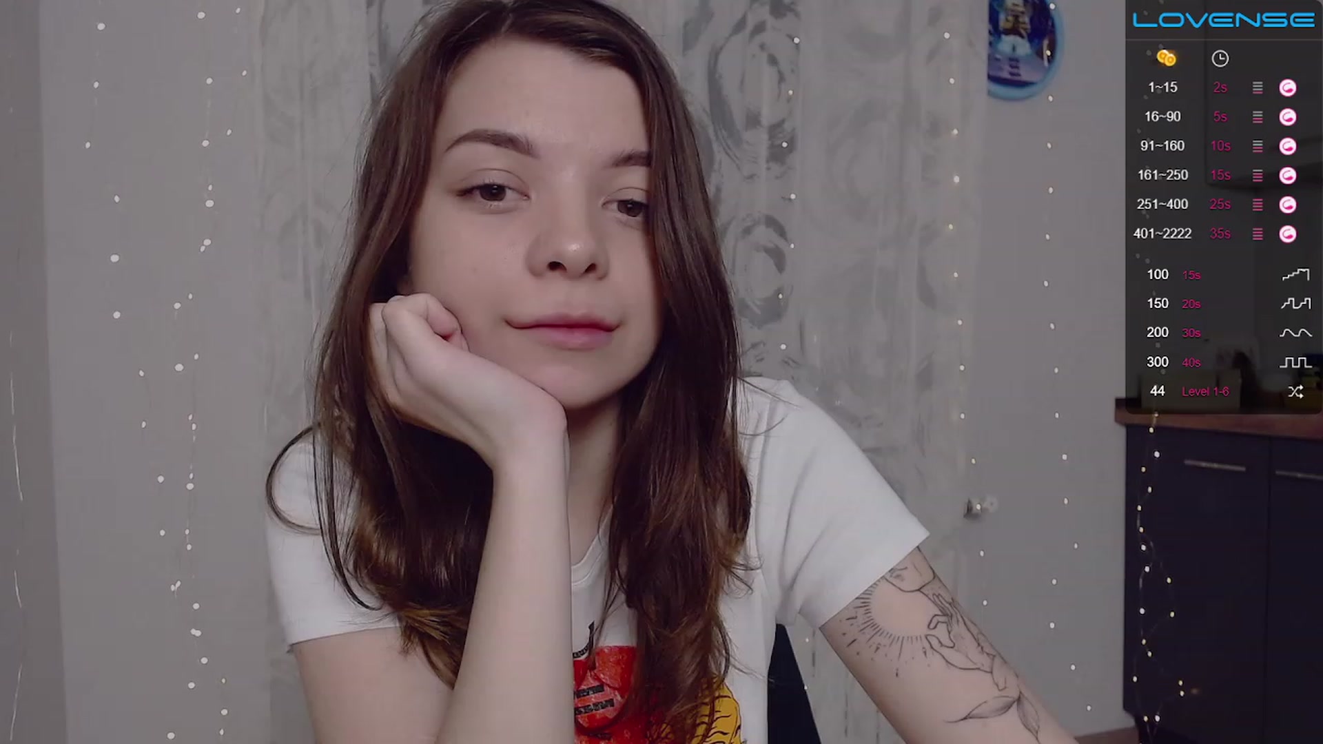 Gallery image thumbnail from WhynotKat's myfreecams stream on, 01/03/2023, 03:39 image 1 of 20