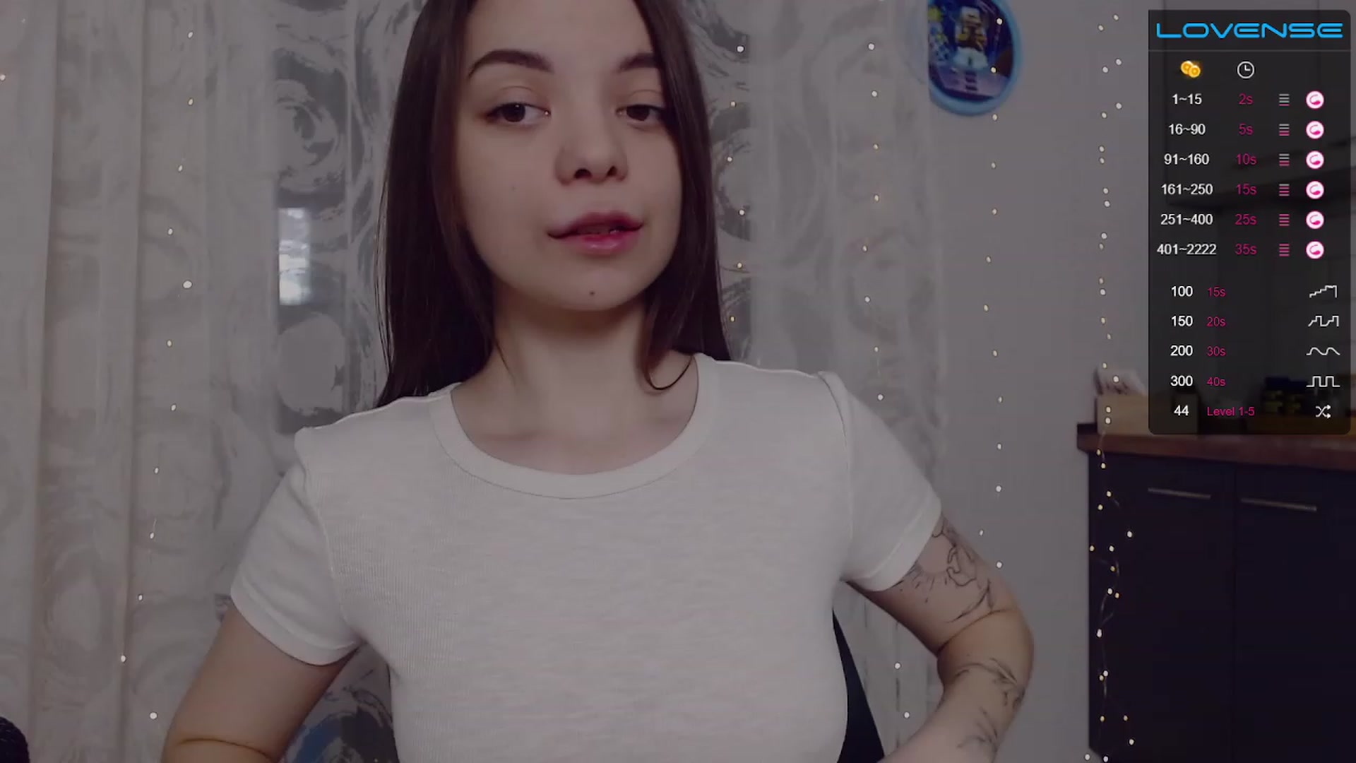 Gallery image thumbnail from WhynotKat's myfreecams stream on, 01/31/2023, 02:14 image 10 of 20