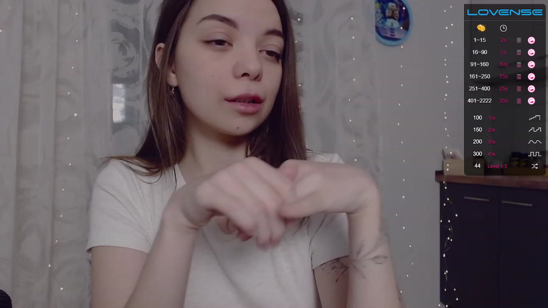 Gallery image thumbnail from WhynotKat's myfreecams stream on, 01/31/2023, 02:14 image 13 of 20