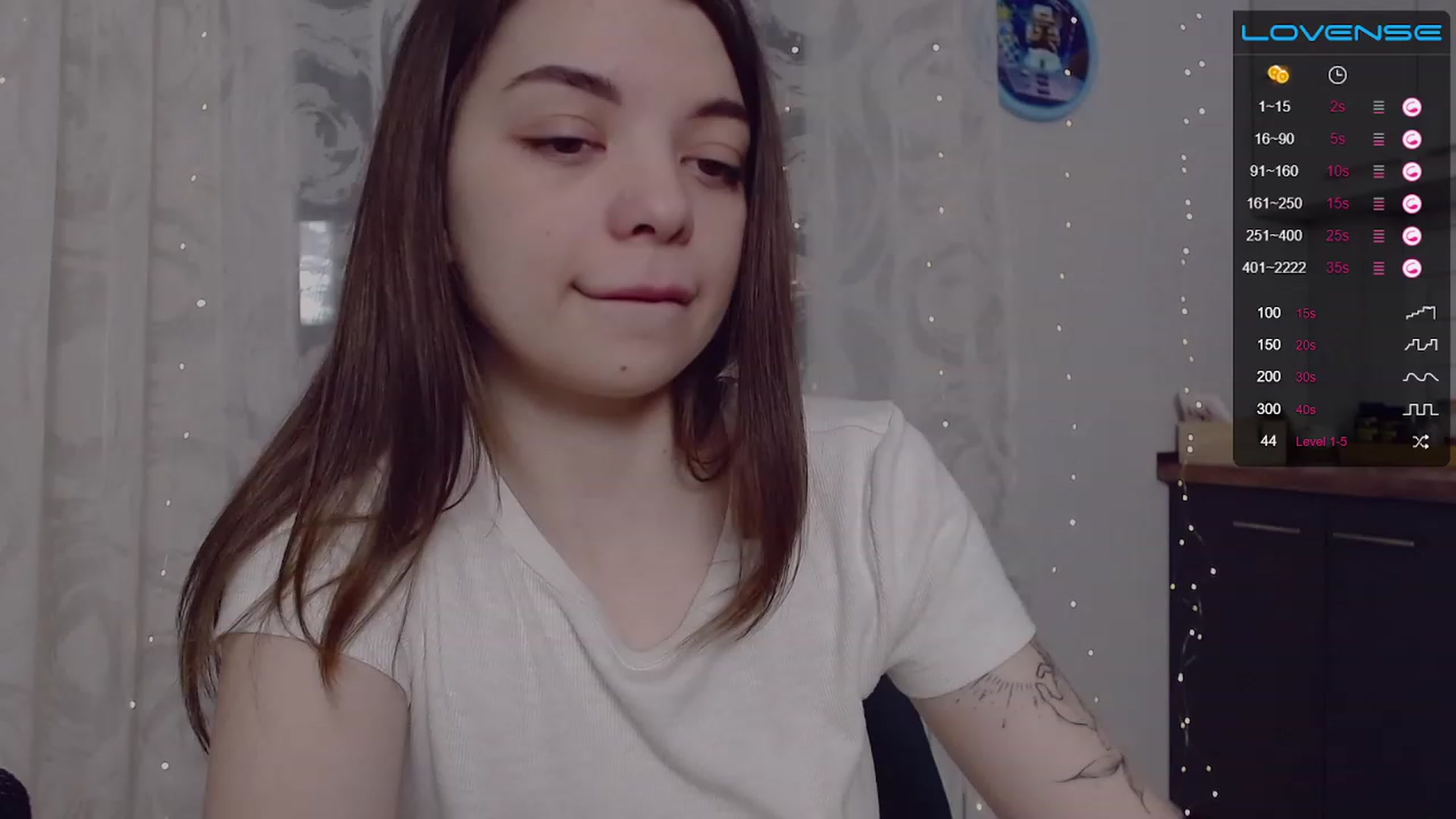 Gallery image thumbnail from WhynotKat's myfreecams stream on, 01/31/2023, 02:14 image 14 of 20