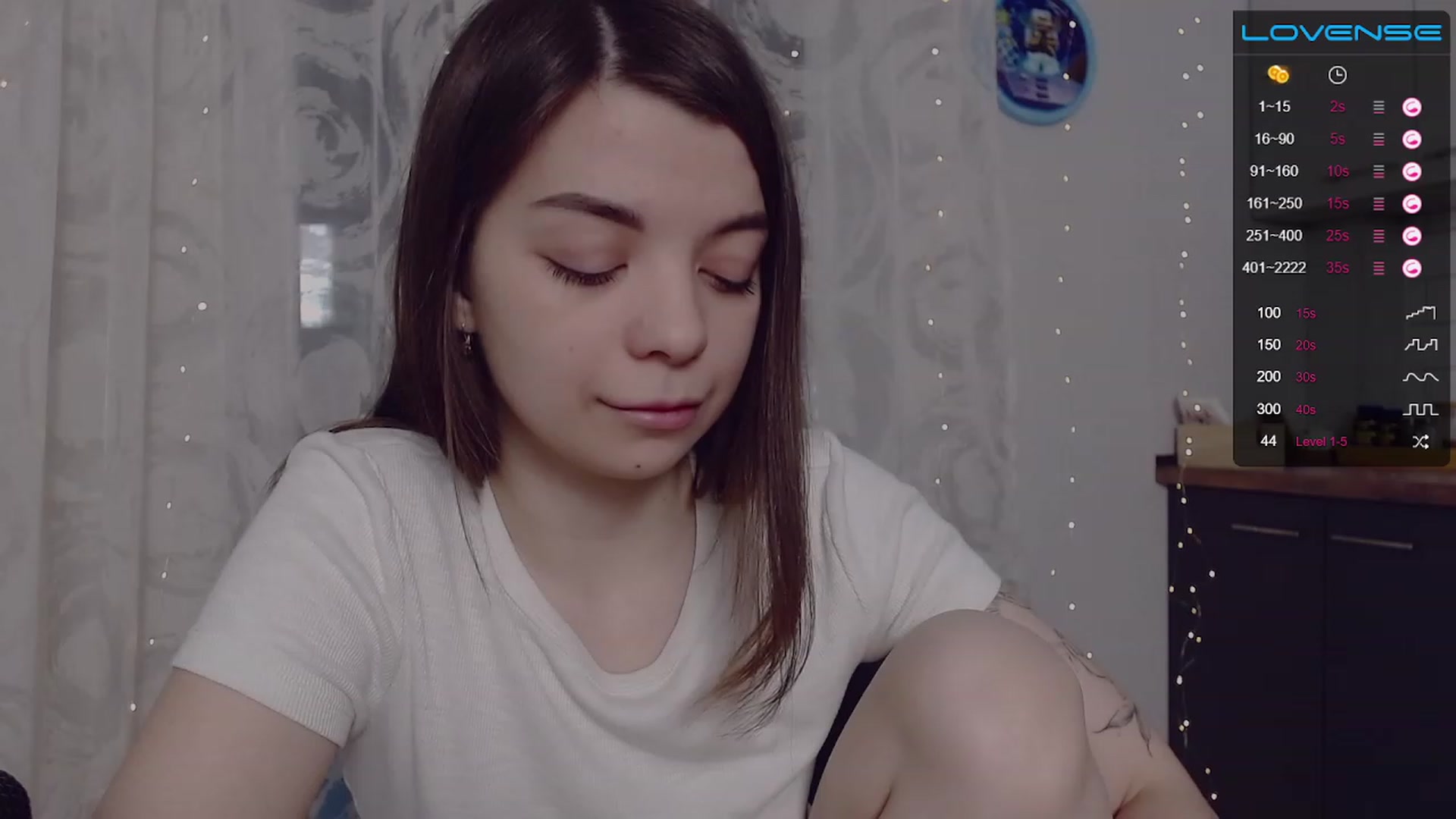 Gallery image thumbnail from WhynotKat's myfreecams stream on, 01/31/2023, 02:14 image 16 of 20