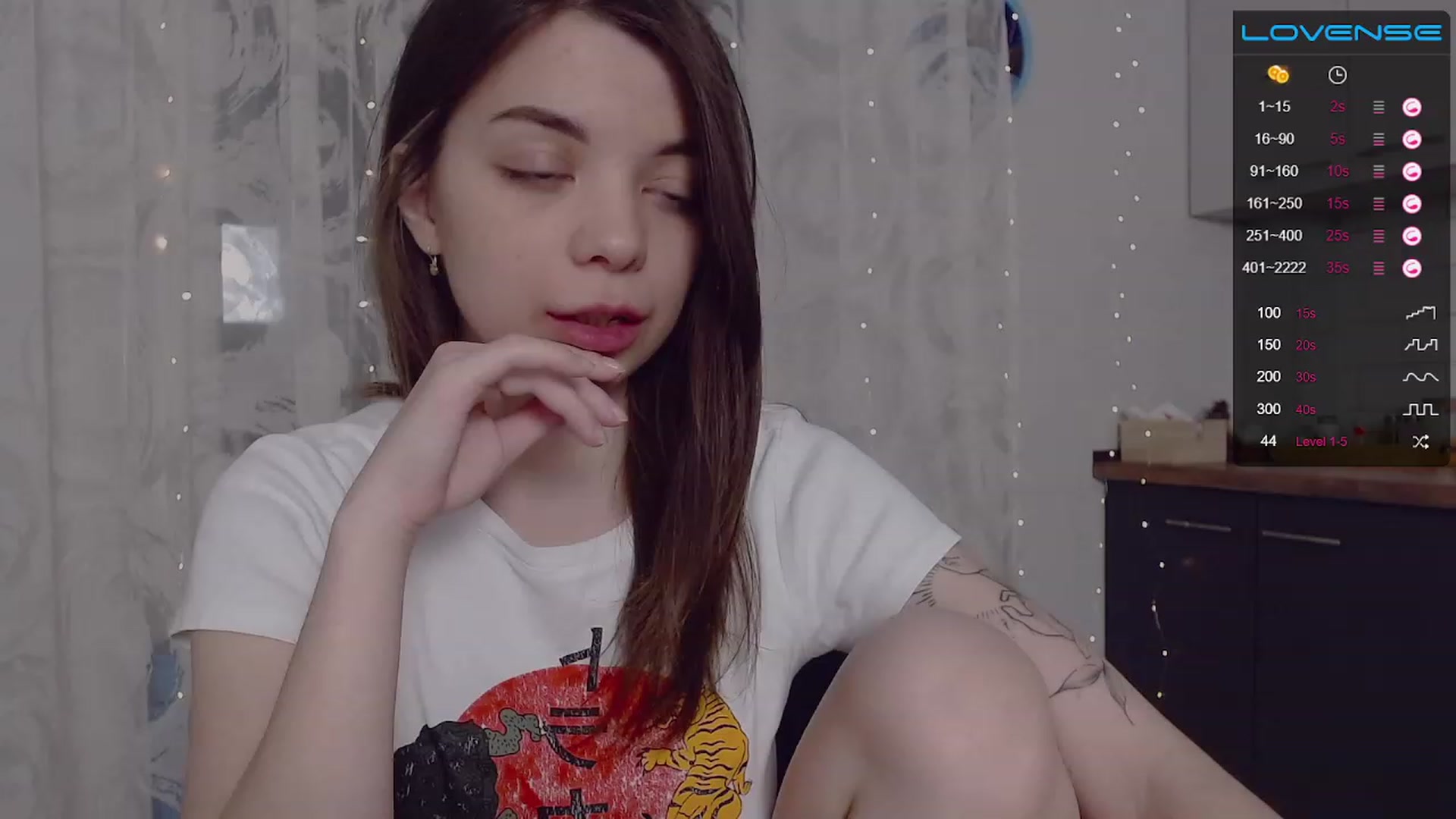 Gallery image thumbnail from WhynotKat's myfreecams stream on, 02/06/2023, 01:43 image 18 of 20