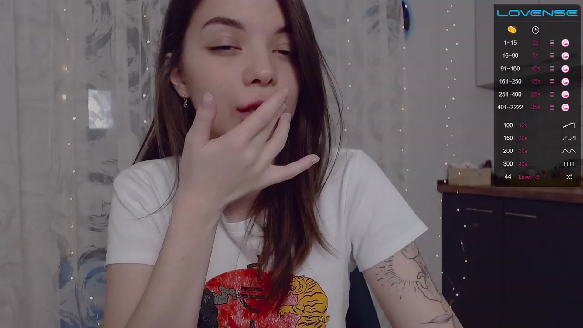 Gallery image thumbnail from WhynotKat's myfreecams stream on, 02/06/2023, 01:43 image 4 of 20