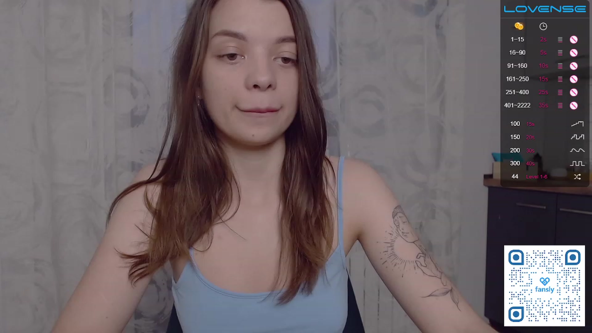 Gallery image thumbnail from WhynotKat's myfreecams stream on, 07/10/2023, 03:01 image 10 of 20