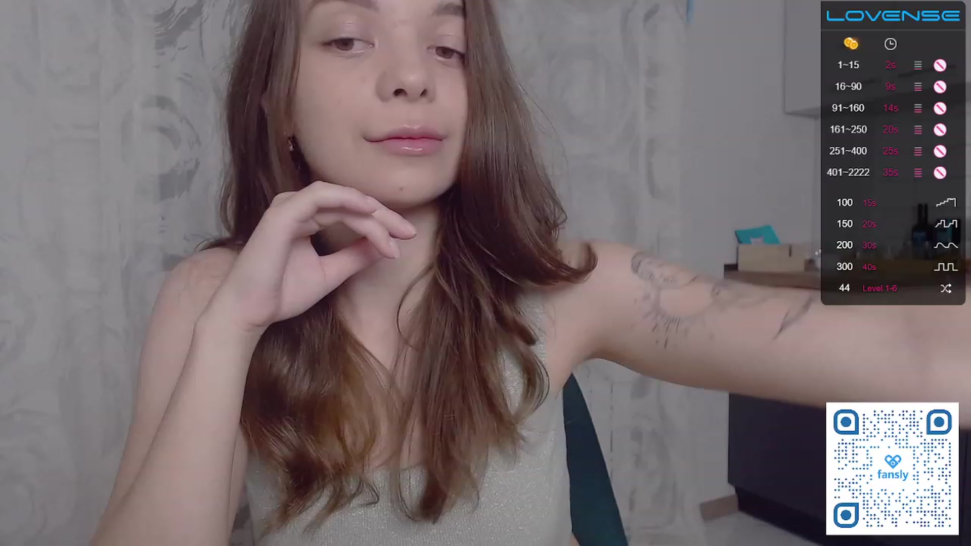 Gallery image thumbnail from WhynotKat's myfreecams stream on, 08/07/2023, 02:12 image 3 of 20