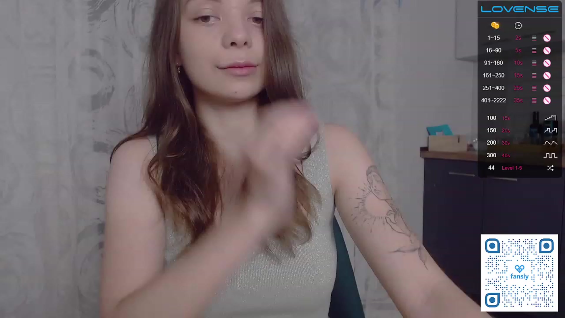 Gallery image thumbnail from WhynotKat's myfreecams stream on, 08/07/2023, 02:12 image 18 of 20