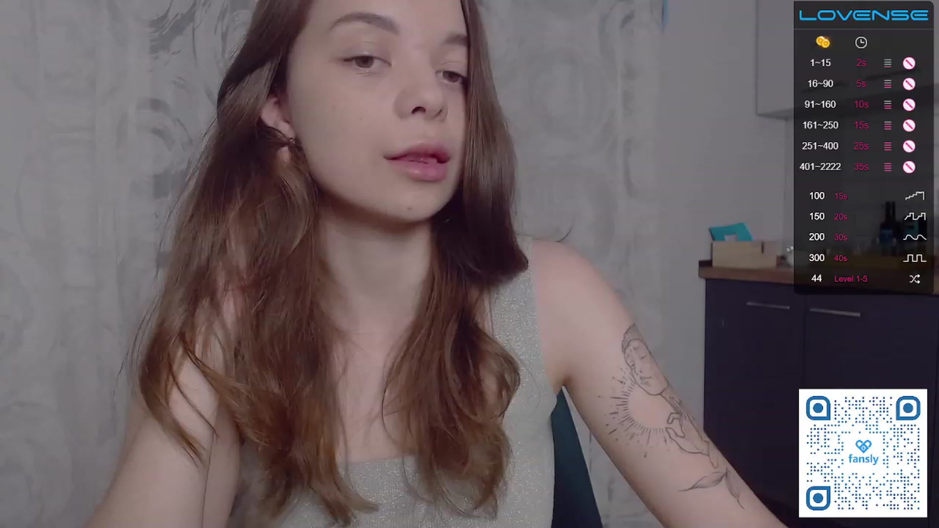 Gallery image thumbnail from WhynotKat's myfreecams stream on, 08/07/2023, 02:12 image 16 of 20