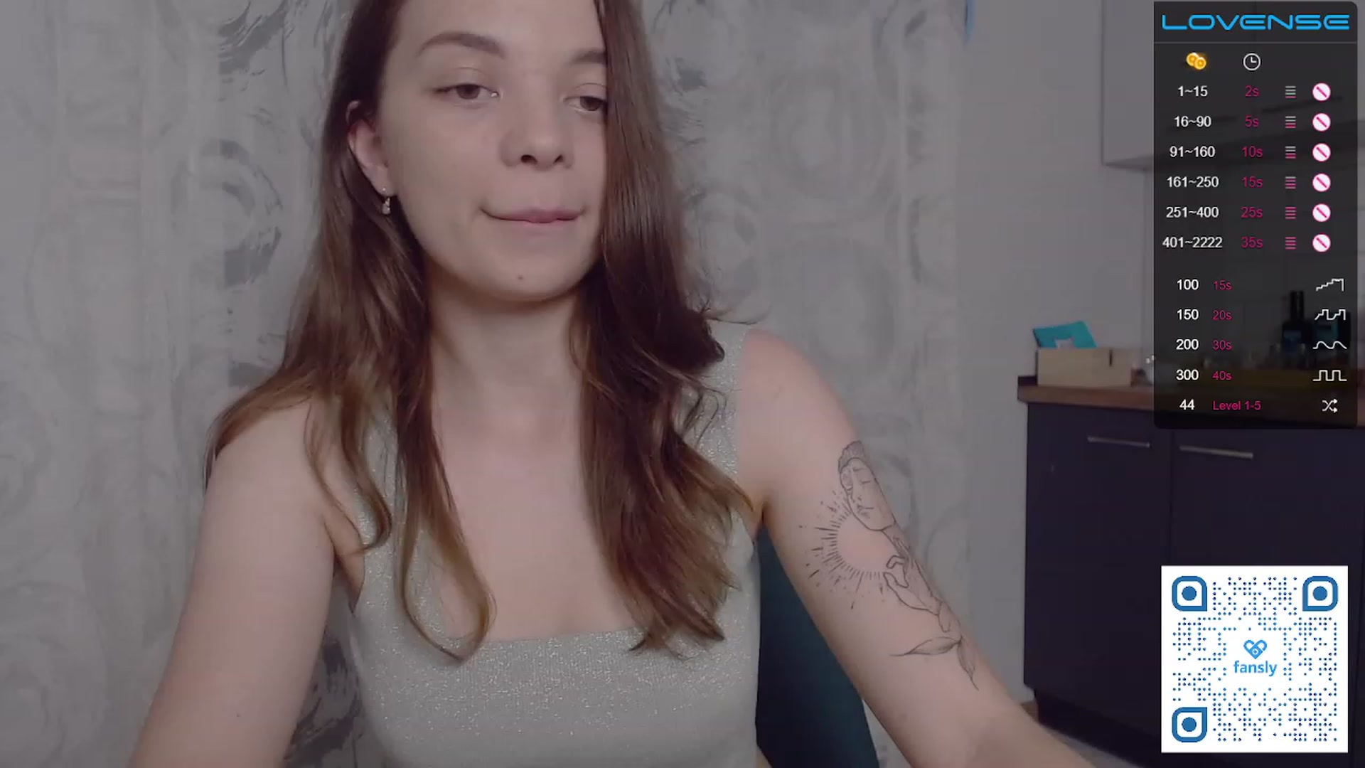 Gallery image thumbnail from WhynotKat's myfreecams stream on, 08/07/2023, 02:12 image 9 of 20