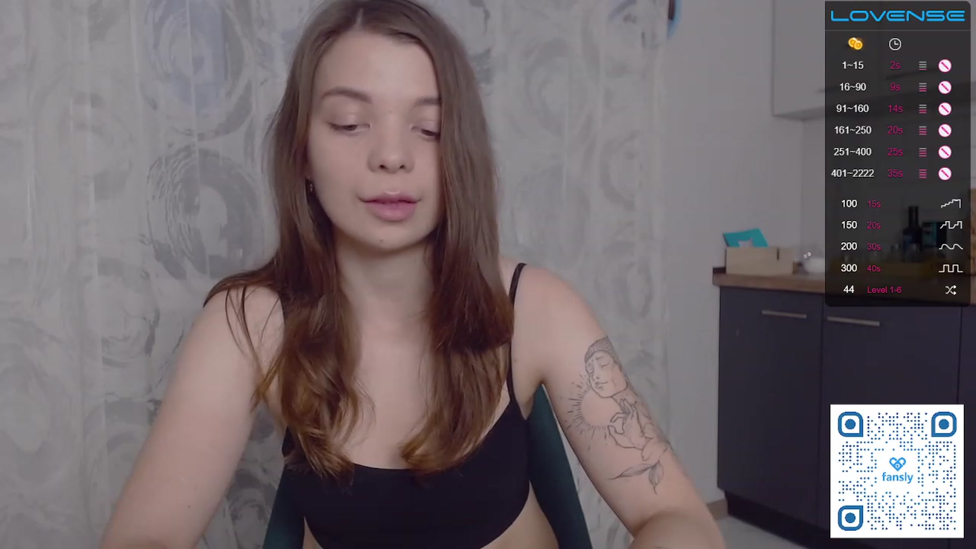 Gallery image thumbnail from WhynotKat's myfreecams stream on, 08/07/2023, 18:31 image 16 of 20