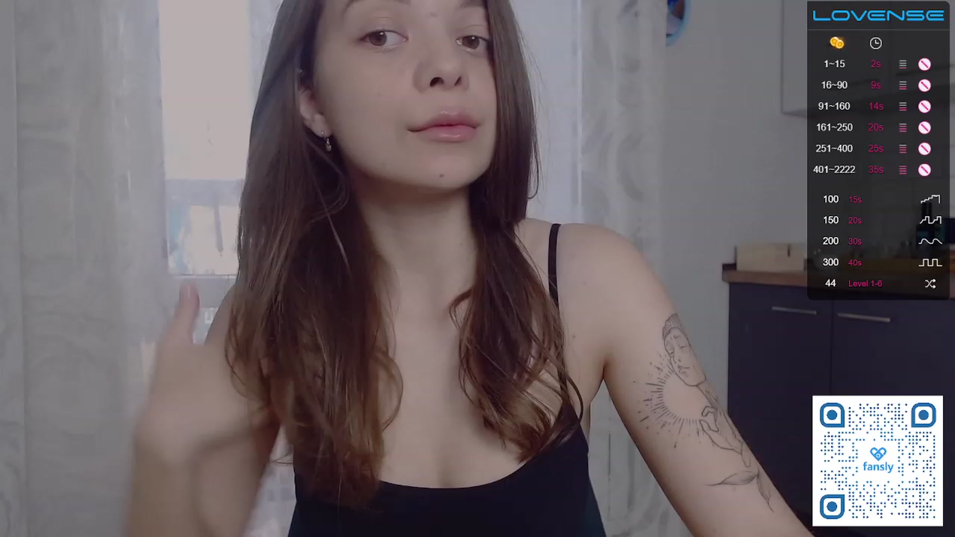 Gallery image thumbnail from WhynotKat's myfreecams stream on, 08/08/2023, 18:51 image 4 of 20
