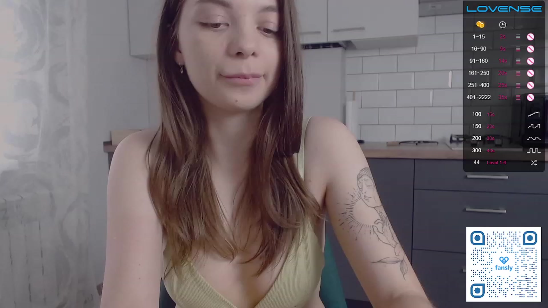Gallery image thumbnail from WhynotKat's myfreecams stream on, 08/10/2023, 15:21 image 12 of 20