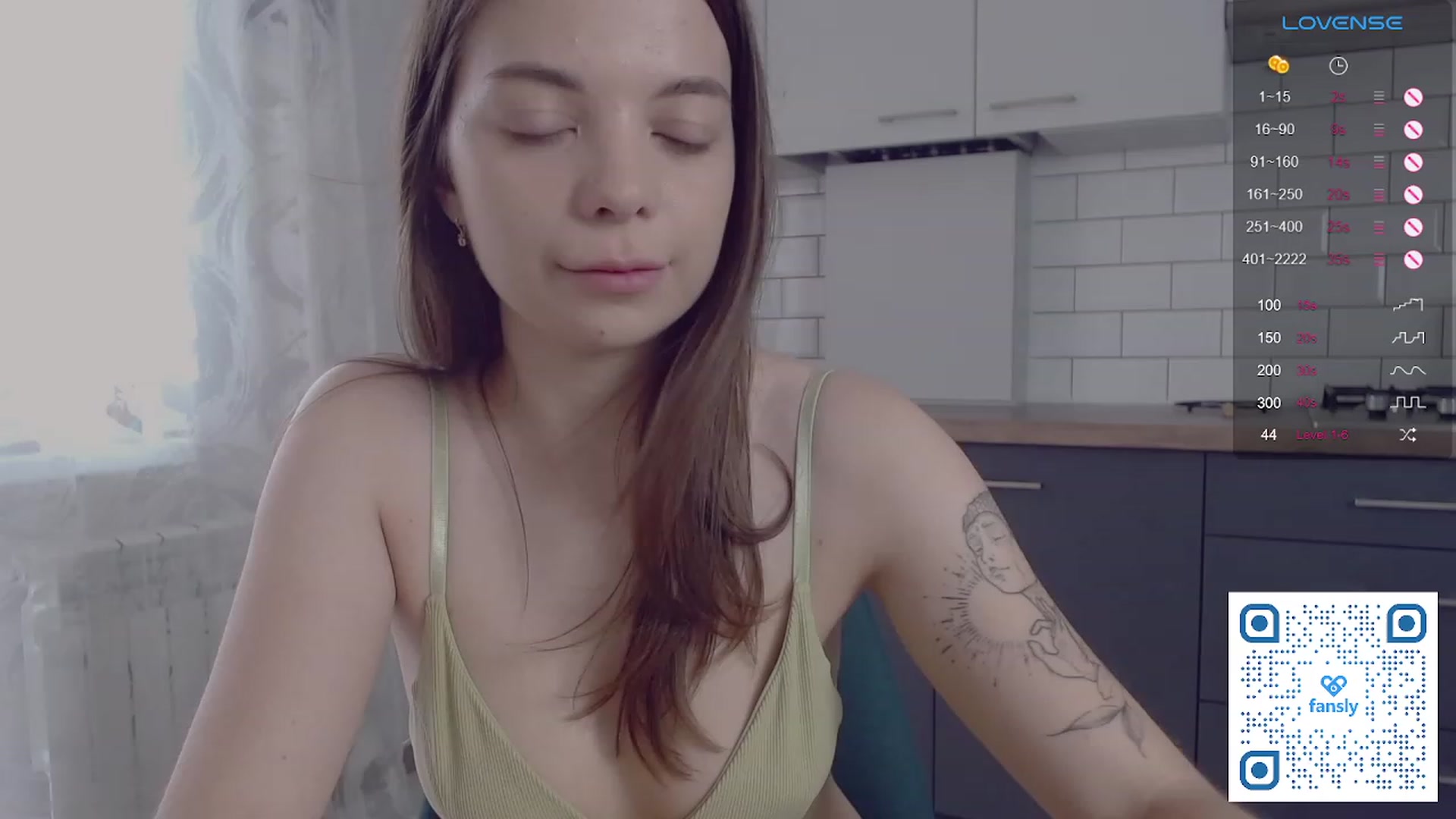 Gallery image thumbnail from WhynotKat's myfreecams stream on, 08/22/2023, 15:19 image 5 of 20