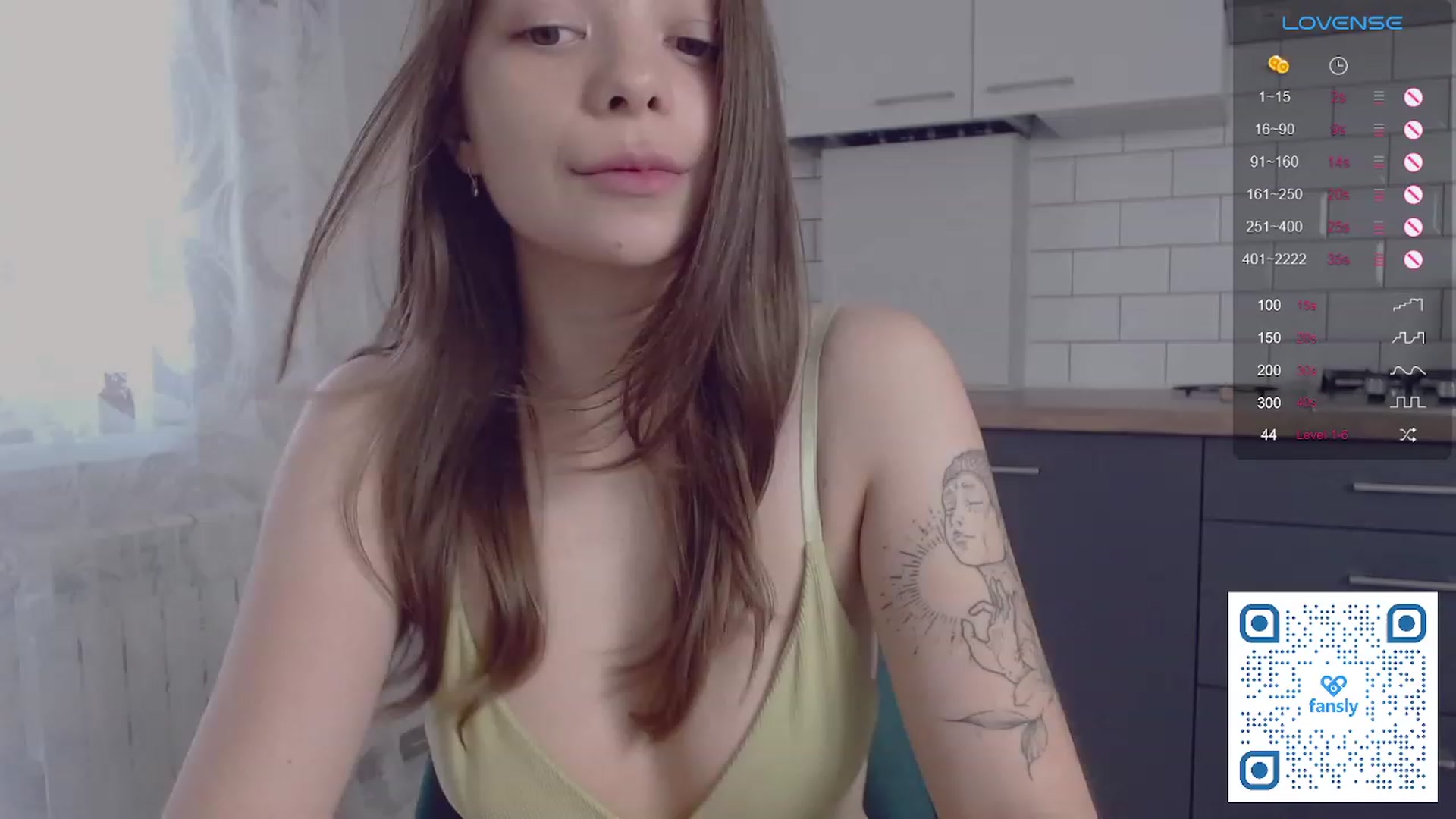 Gallery image thumbnail from WhynotKat's myfreecams stream on, 08/22/2023, 16:19 image 2 of 20