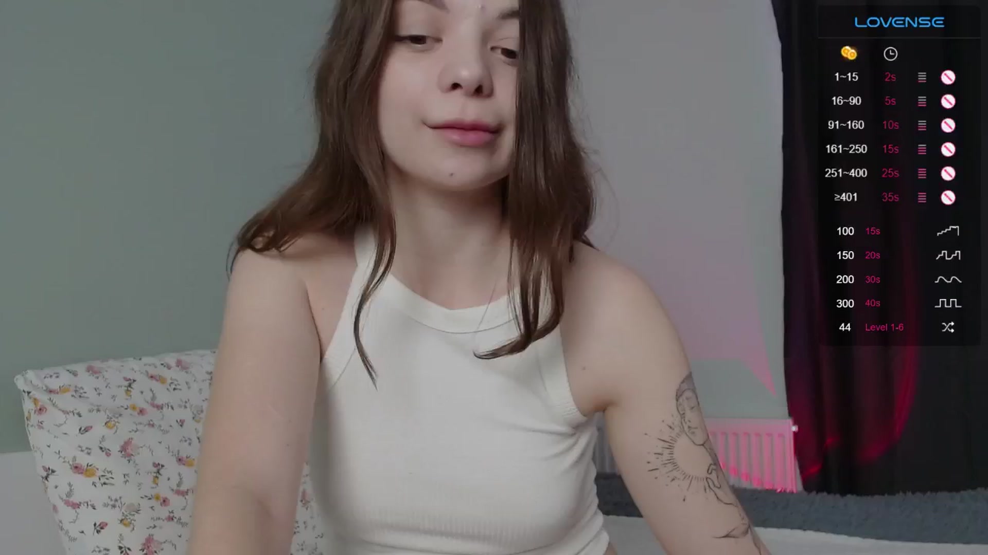 Gallery image thumbnail from WhynotKat's myfreecams stream on, 06/18/2024, 09:50 image 19 of 20