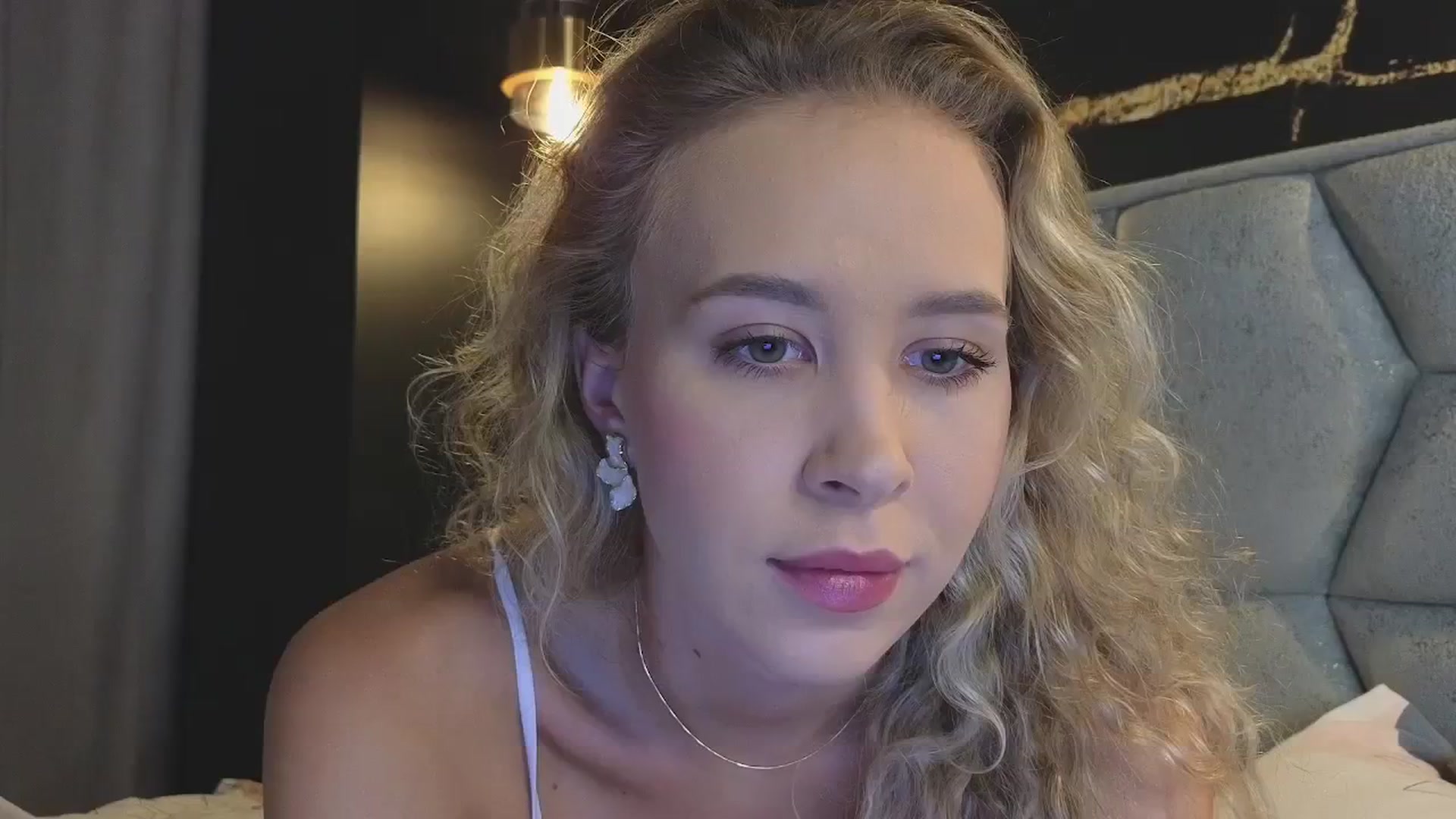 Gallery image thumbnail from Whynot___'s myfreecams stream on, 08/16/2024, 19:01 image 20 of 20
