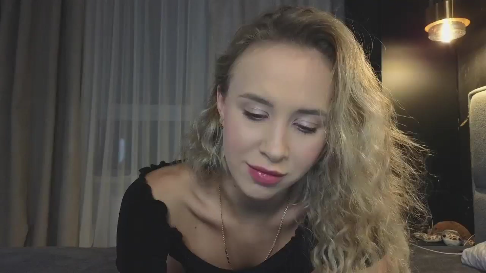 Gallery image thumbnail from Whynot___'s myfreecams stream on, 09/12/2024, 21:07 image 2 of 20