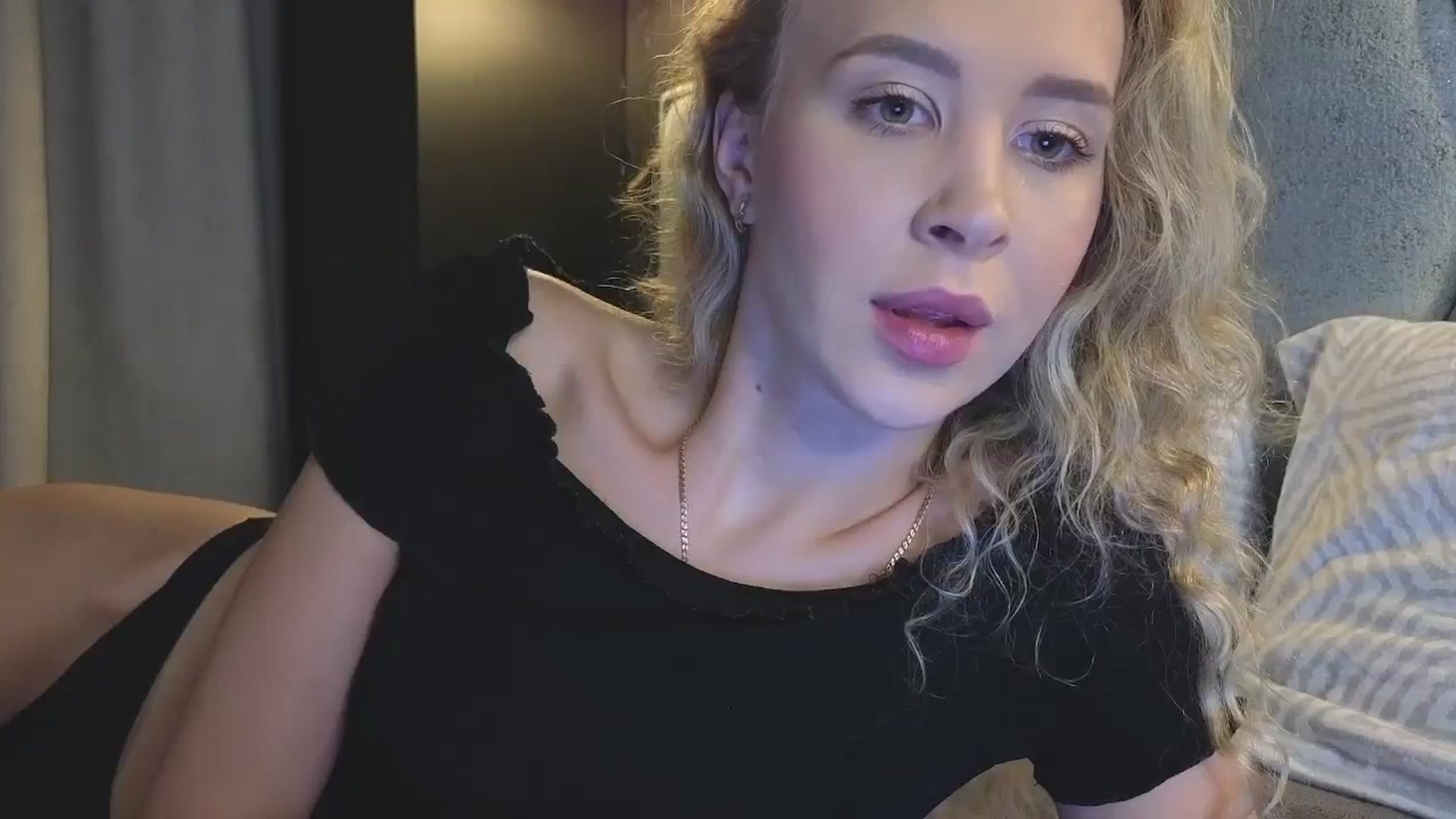 Gallery image thumbnail from Whynot___'s myfreecams stream on, 09/12/2024, 21:07 image 9 of 20