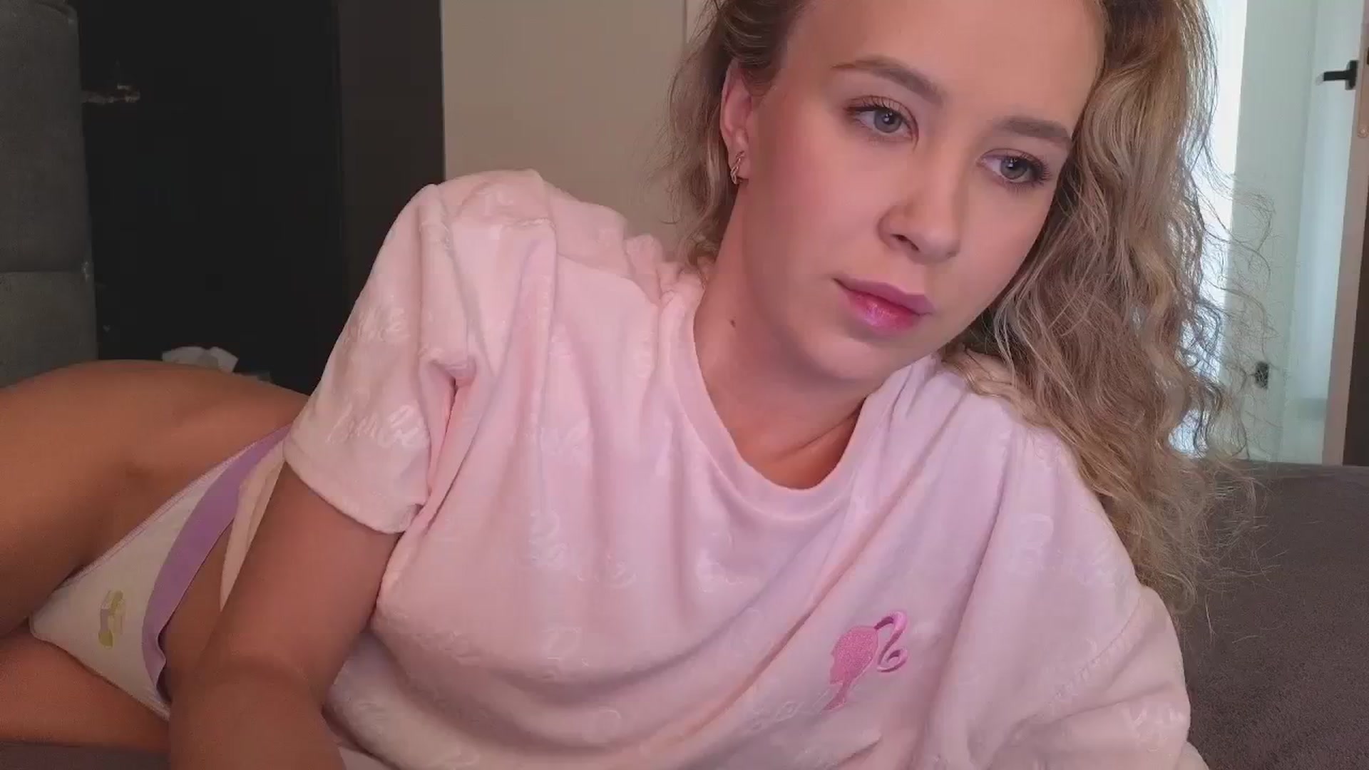 Gallery image thumbnail from Whynot___'s myfreecams stream on, 09/18/2024, 08:28 image 6 of 20