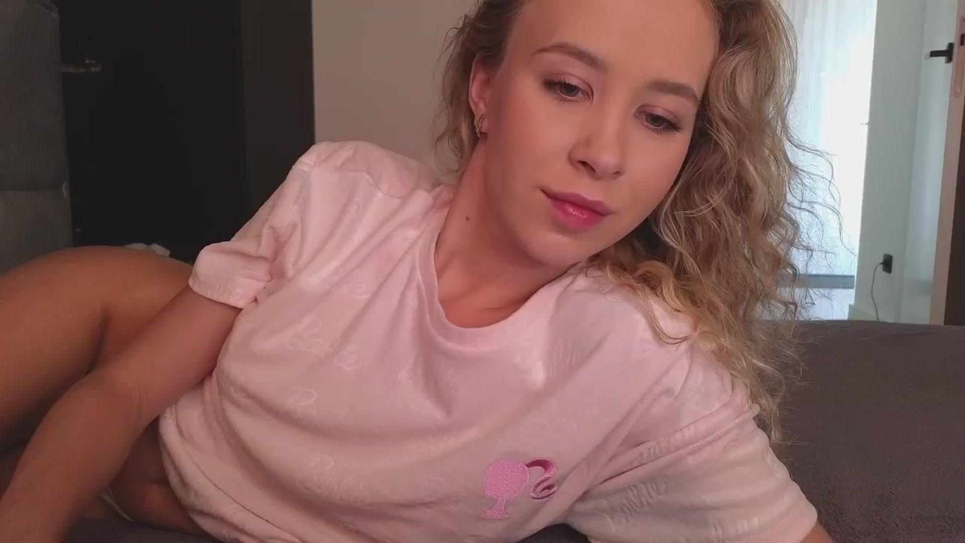 Gallery image thumbnail from Whynot___'s myfreecams stream on, 09/18/2024, 08:28 image 7 of 20