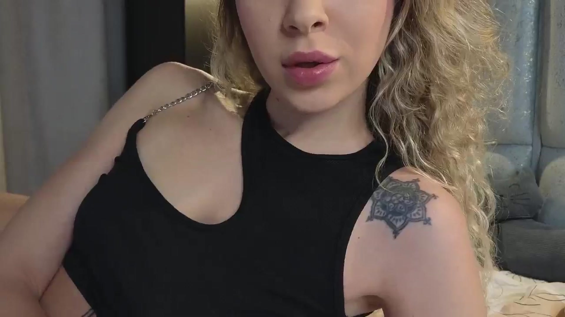 Gallery image thumbnail from Whynot___'s myfreecams stream on, 11/11/2024, 20:12 image 12 of 20