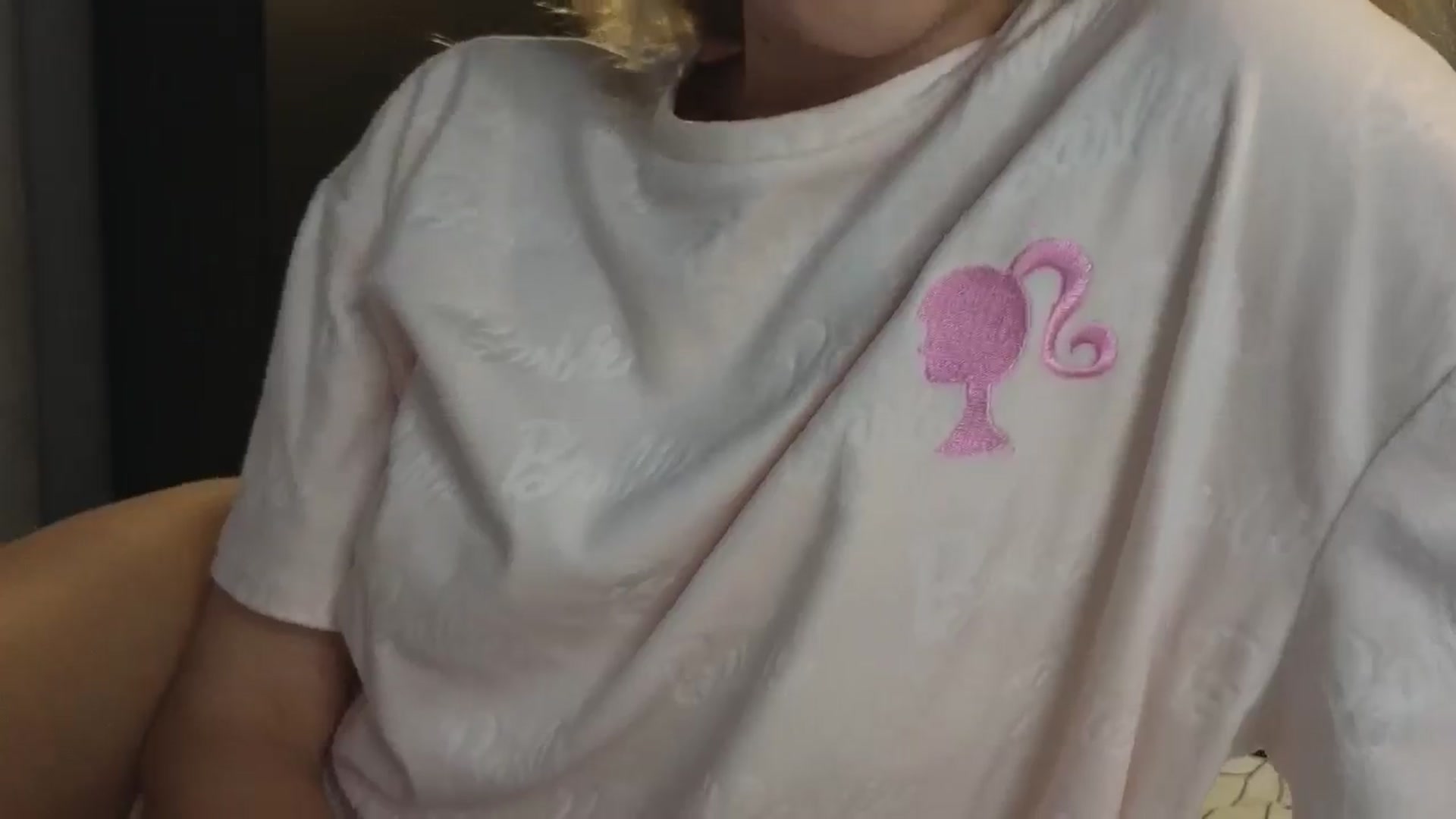Gallery image thumbnail from Whynot___'s myfreecams stream on, 11/12/2024, 19:41 image 6 of 20