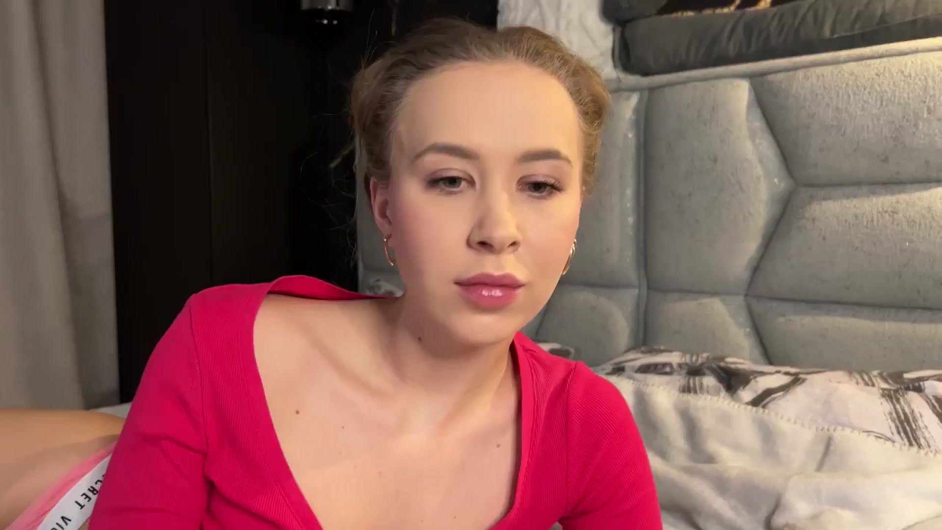 Gallery image thumbnail from Whynot___'s myfreecams stream on, 03/09/2025, 17:30 image 9 of 20