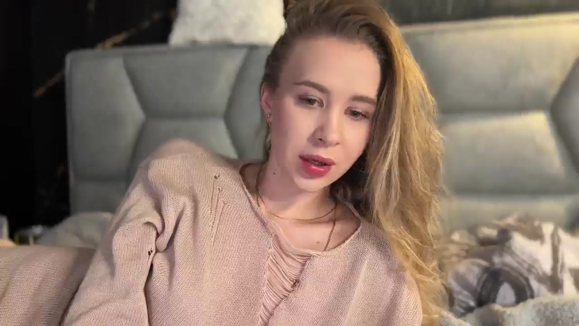 Gallery image thumbnail from Whynot___'s myfreecams stream on, 03/12/2025, 19:41 image 20 of 20