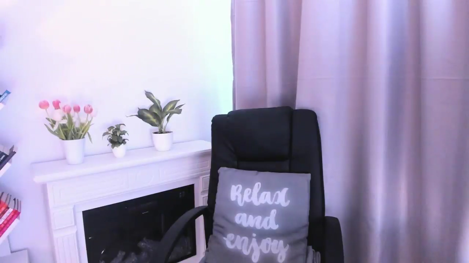 Gallery image thumbnail from WickedJolie's myfreecams stream on, 05/12/2026, 09:26 image 13 of 20
