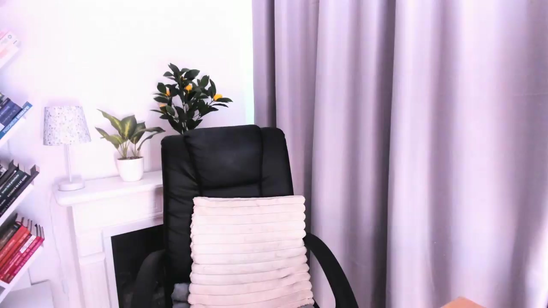 Gallery image thumbnail from WickedJolie's myfreecams stream on, 07/30/2026, 08:01 image 15 of 20