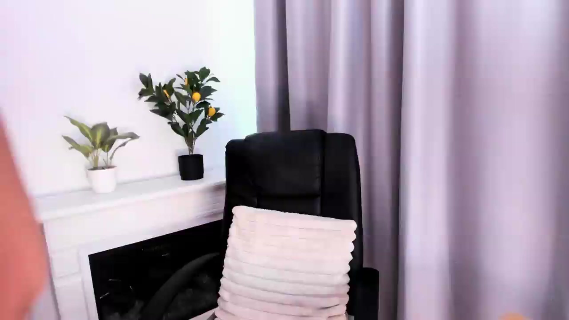 Gallery image thumbnail from WickedJolie's myfreecams stream on, 08/24/2026, 12:22 image 13 of 20
