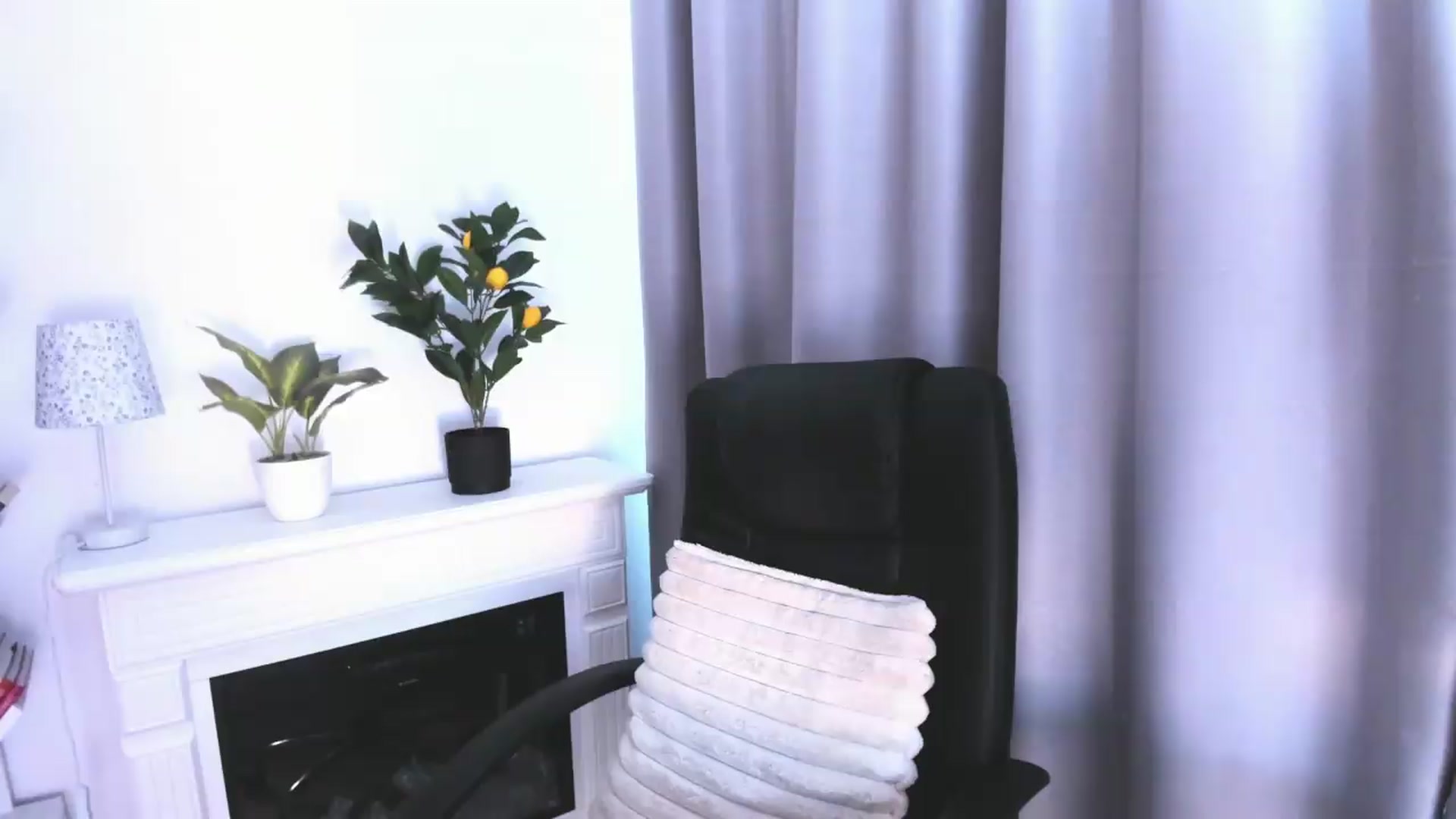 Gallery image thumbnail from WickedJolie's myfreecams stream on, 08/30/2026, 09:29 image 17 of 20